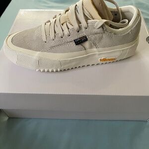 Brand Black Bravo sneakers size 6 women